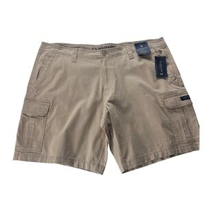 US Polo Assn Mens Khaki Prep Cargo Shorts Size 44 NWT 9.5 Inseam Cotton NEW